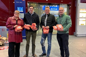 Verteilaktion Frühstückssackerl