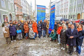 16 Tage gegen Gewalt an Frauen Fahnenhissen
