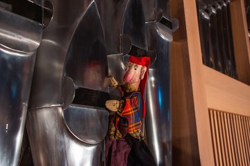 Troebinger Kasperl Orgelpfeifen © Kinderkulturzentrum Kuddelmuddel