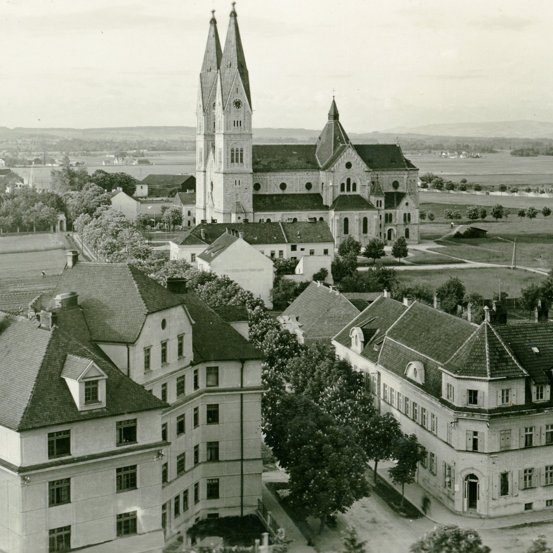 Foto Überblick über die Neustadt Richtung Herz-Jesu