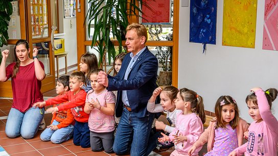 Kindergartenkinder KBBE Siebenbürgerstraße Schinninger
