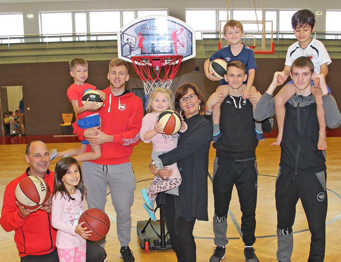 Kindergarten Lichtenegg - Baskettball Probetraining - Gruppenbild