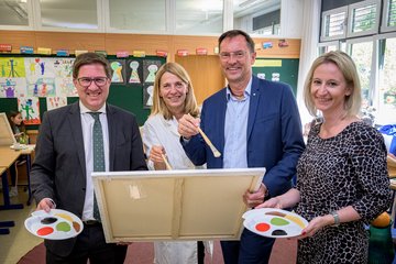 Kinder malen für Kinder ISZ