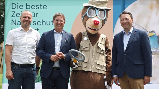 Umweltschutzpreis 2025 Haimbuchner Rabl Rammerstorfer © Land OÖ Daniel Kauder