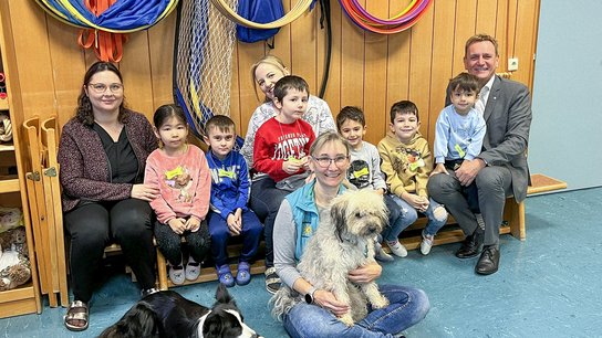 Therapiehunde Kindergarten Noitzmühle Schinninger