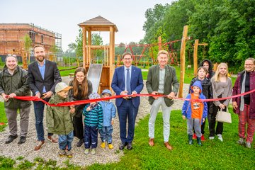 Eröffnung Park Am Berg Rabl Kroiß Oberndorfer