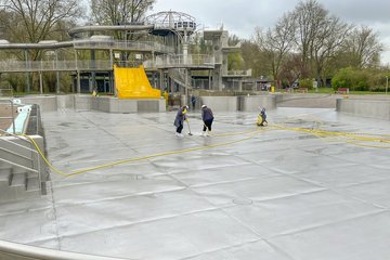 Welldorado Freibad Vorbereitungsarbeiten