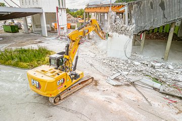 PK Spatenstich Volksgarten Baustelle Abriss
