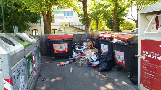 Illegale Entsorgung Sammelstelle