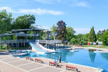Pressekonferenz Welldorado Freibad