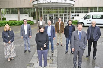 Kaiser Josef Platz Neu: Jury