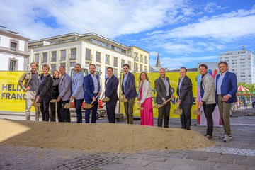 Spatenstich KJ Mitte West Rabl Raggl Schäfer Ganzert Oberndorfer