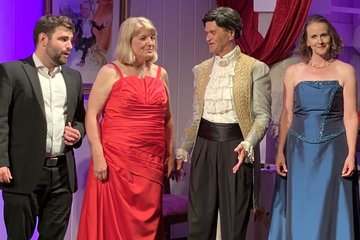 Operettte - Gruppenbild