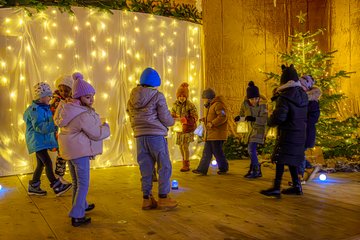 Kindergarten Negrellistraße Aufführung Weihnachtswelt