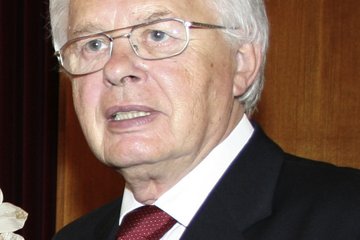 Bürgermeister a.D. Karl Bregartner