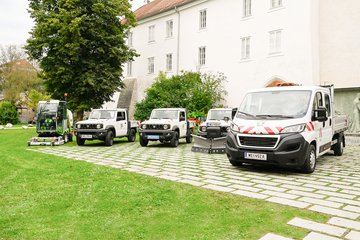 Neue Fahrzeuge Stadtgärtnerei Kommunale Dienste