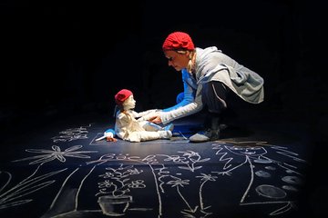 Figurentheaterfestival: Theater Katinkaspringinsfeld - Als mein Vater ein Busch wurde