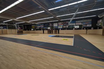 Sanierte Raiffeisen Arena