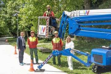 Arbeitsbühne Stadtgärtnerei Kroiß Raggl