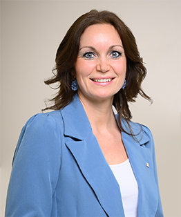 Portrait Stabstellenleiterin Mag. Nicole Katzier-Holl