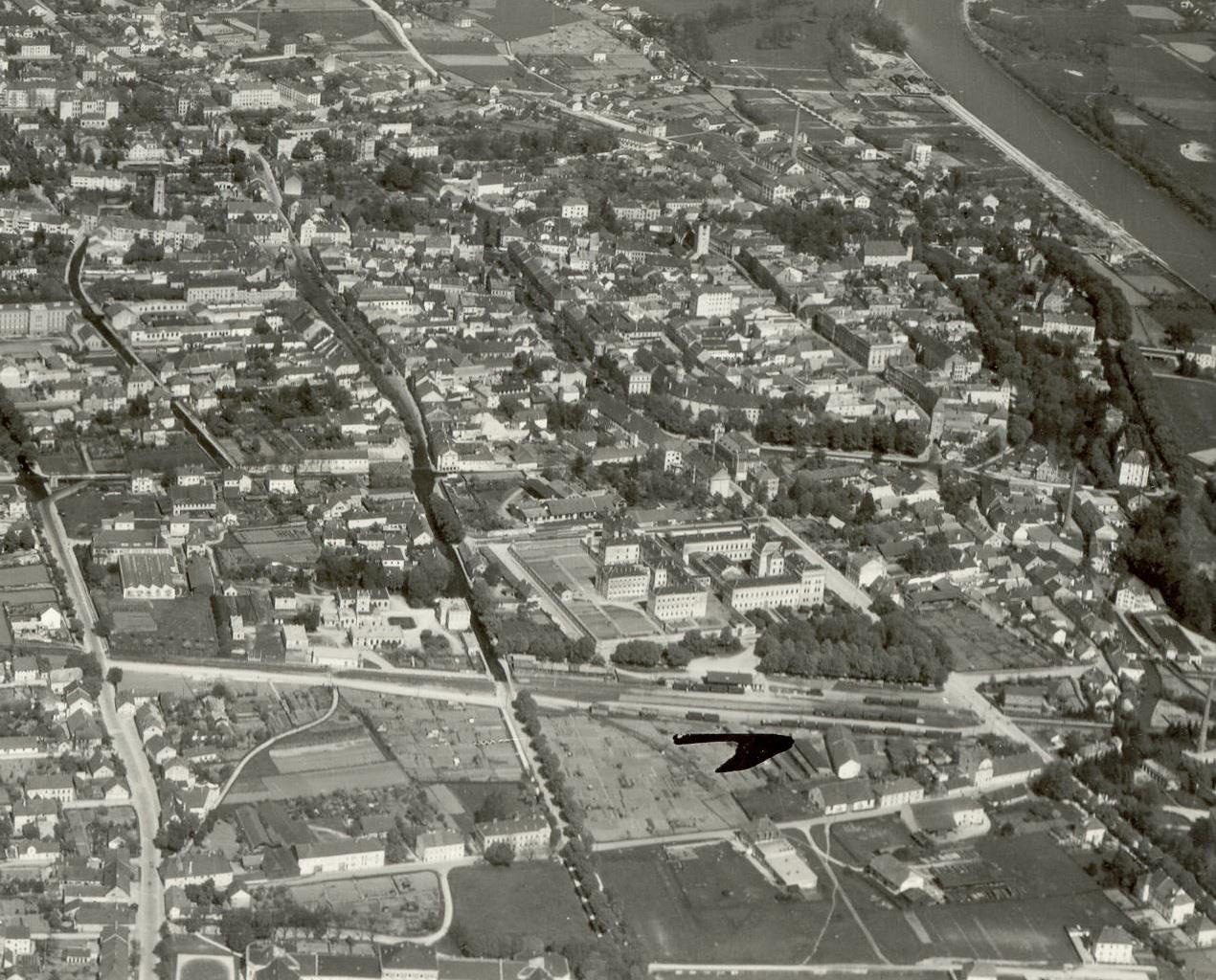 Lokalbahnhof früher - Luftbild